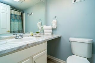 Condo in Gatlinburg very peaceful - 10 min Walk to Main Strip - 6