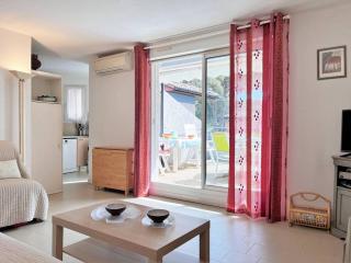 Appt Climatisé avec Piscine, 6 Couchages, Proche Plage, 2 Terrasses, Parking – Le Lavandou - FR-1-251-551 - Le Lavandou - 6