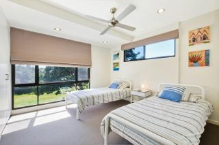 Boomerang Breeze Number One - Boomerang Beach - 2