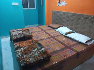 卐 Swastik home stays - 5