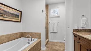 LV006 Downstairs LV Studio Near the Clubhouse - 6