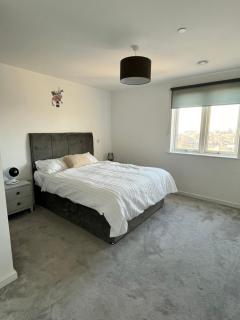 One bedroom Apartment - Barking - 5
