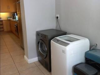 Sidwell Gardens, Adjacent to Kingswood Estate - 9