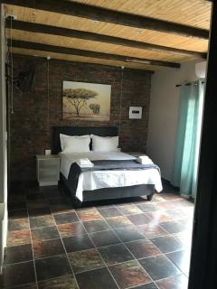 Kruger Wild Dog Inn - 6