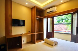 AB Hotel Kuta by AGATA - Kuta - 4