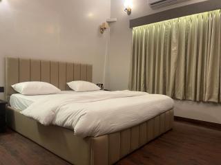 Charan Niwas - Varanasi - 9