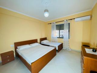 Noah Apartment with parking 10 meters from the beach and Lungomare perfect for families ! - Vlora - 6