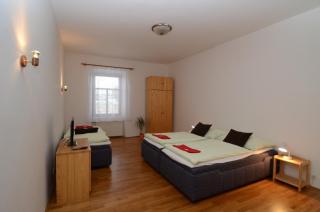 Apartments Karlin - Praga - 1