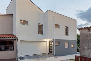Villa San for 6 persons in Medulin with fitness and only 2 km from the beach with sea view - Ližnjan - 3