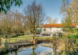 The Roost - Glen Farm - Thurgarton - 0