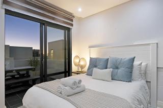 Eden on the Bay 231 by HostAgents - Big Bay - 0