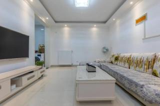 Huainan Aisen Elegant 2 Bedroom Residence Private Kitchen Elevator Secure Parking - 1