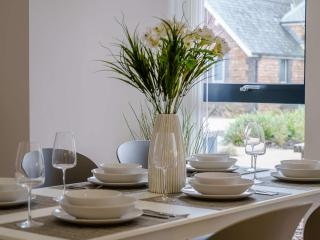 2 Bed in Rest Bay 89696 - Porthcawl - 6
