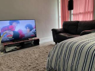 Feel at home - Abbey Wood - 0