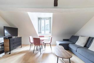 Grands Boulevards 52 Appartement Cosy 1BR-4P - París - 2