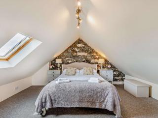 4 Bed in Cemaes 90258 - Llanfechell - 1