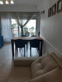 Descanso a Pasos del Mar Solo a 1 cuadra de Guemes 3 Ambientes con cohera Especial para Familias con niños - 1