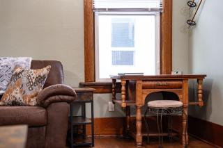 Downtown Home Private Hot Tub Walkable Location - 6