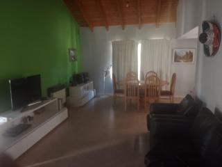 Casa amplia con pileta 9 personas - Ciudad Lujan de Cuyo - 3