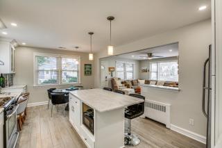 half Mi to Beach Access Margate City Home! - Margate City - 3