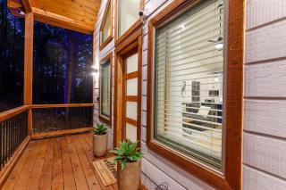 Cozy Cabin Perfect for Couples - Broken Bow - 3