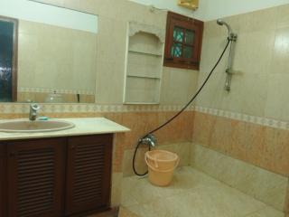 Travel lodge clifton - 3