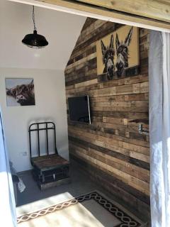 Fairway Lodge - 9