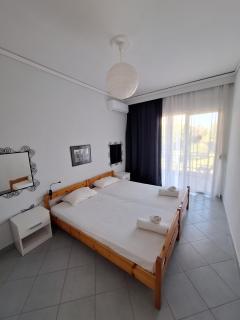 Family apartment near the sea - 1