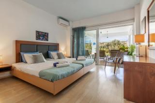 WhiteBlue Spa Villa, By IdealStay Experience - Iráclio - 3