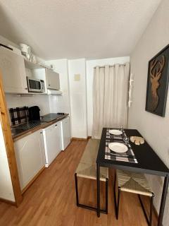 Appartement chaleureux au ski avec piscine - Orelle - 6