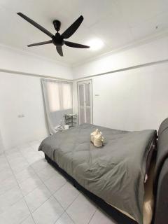 EC14-Georgetown-3room-PrivateHouse - George Town - 4