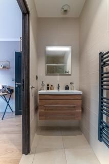 SUITE ET CHAMBRES COSY CHEZ A&M -ELEGANT HOME, CALME, CAMPAGNE, PARKING gratuit - 5