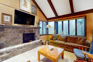 Toadstool Retreat - Sugar Mountain - 0
