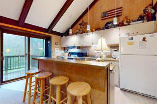 Toadstool Retreat - Sugar Mountain - 3