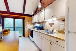 Toadstool Retreat - Sugar Mountain - 1