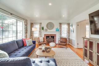 Less Than 1 Mi to Midtown Pet-Friendly Home in Reno! - Reno - 6