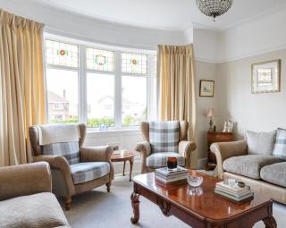 Larkhill House - 6
