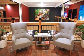 Henry Norman Hotel - 8