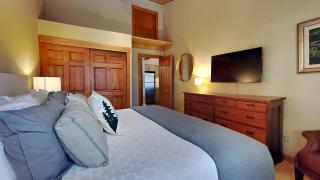 Timberline Condominiums 1 Bedroom plus Loft Deluxe Unit A3B - 6