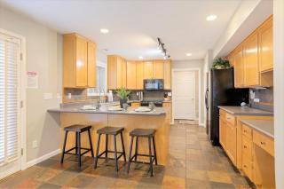 Union Park in Salt Lake with Hot Tub Near Park - Midvale - 1