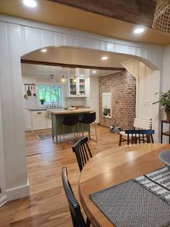 Pocono Farmhouse - Fully Renovated 1881 Home - Saylorsburg - 9