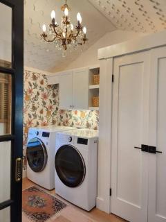Pocono Farmhouse - Fully Renovated 1881 Home - Saylorsburg - 4