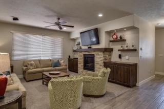 Golf|Hike & Relax in Private pool w/ Resort amenities *WaterPark and Pool* - Santa Clara - 1