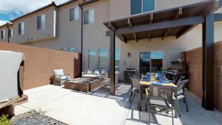 497|The Oasis in St. George with Backyard Spa - Washington - 7