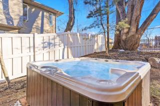 Union Crossroads in Salt Lake with Hot Tub and Park - Midvale - 0
