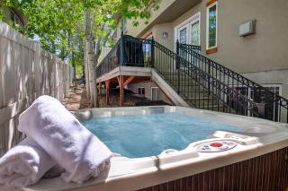 Union Gateway in Prime Salt Lake Location with Hot Tub - Midvale - 0