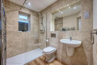 Luxury Studio Rooms, Stockton, Pet Friendly, Wifi - - 5