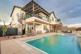 53| Poolhouse Getaway at Ocotillo Springs with Private Pool - Santa Clara - 0