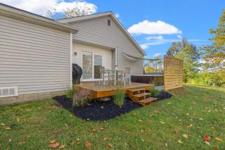The Luxe/ Hot Tub/ On Bright Leaf Golf Course - Harrodsburg - 8