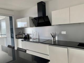 Appartement Standing avec Terrasse Vue Étang, 2 chambres et WIFI - Mèze - FR-1-604-37 - Mèze - 6